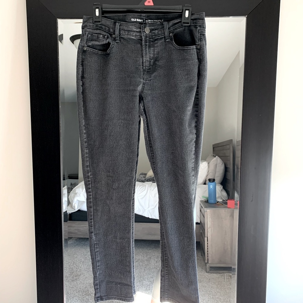 Old Navy black curvy mid-rise jeans 4 short